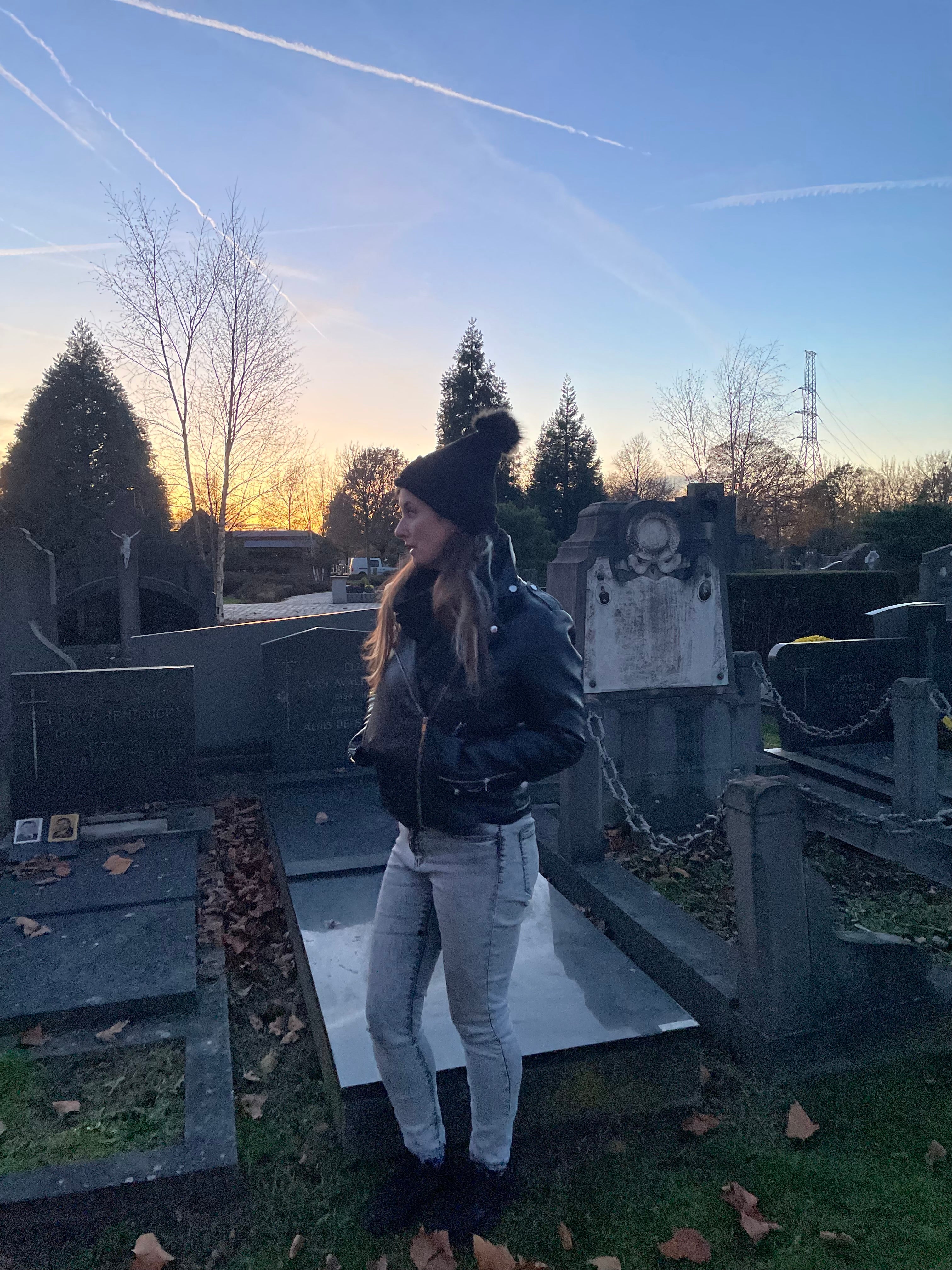 muts met pompon boos geitje