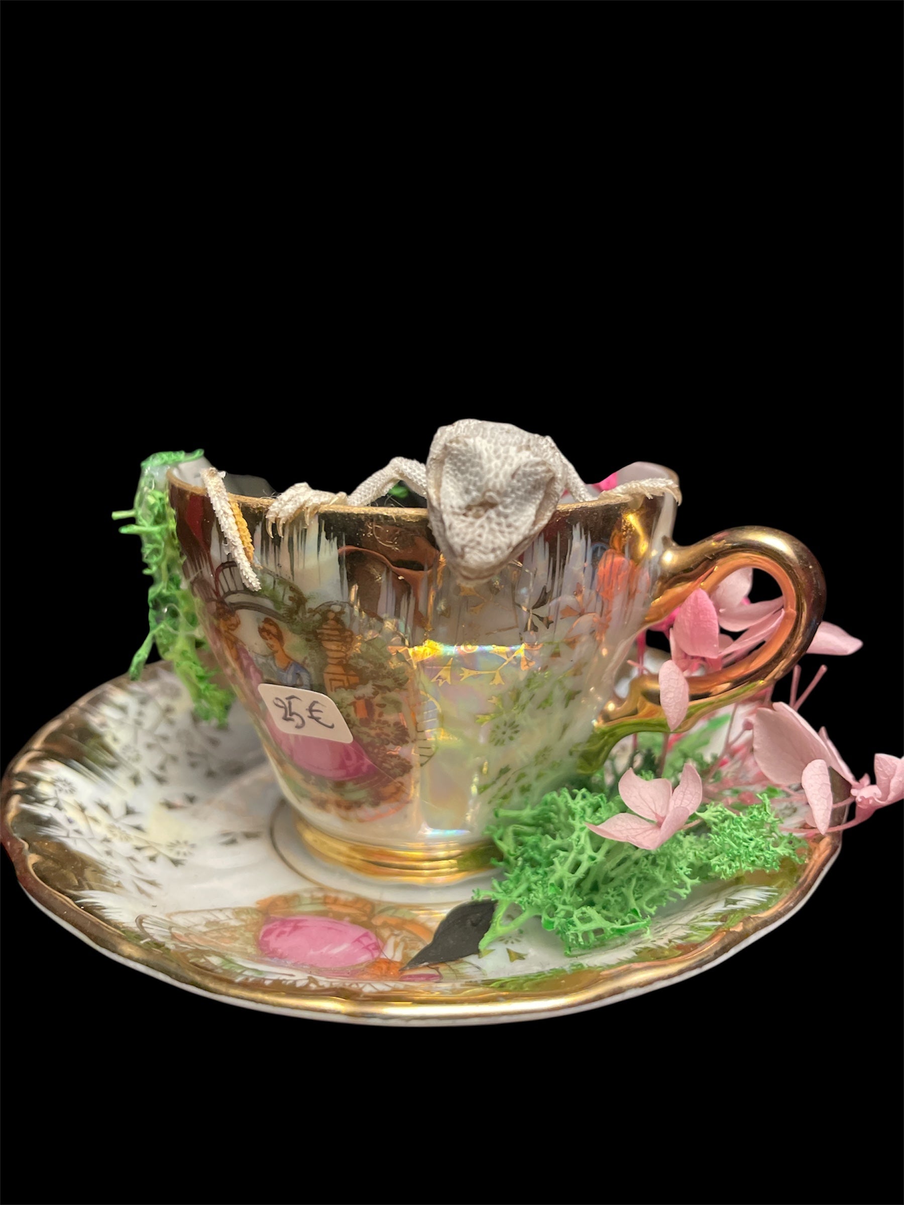 theekopje bloemen luipaardgekko